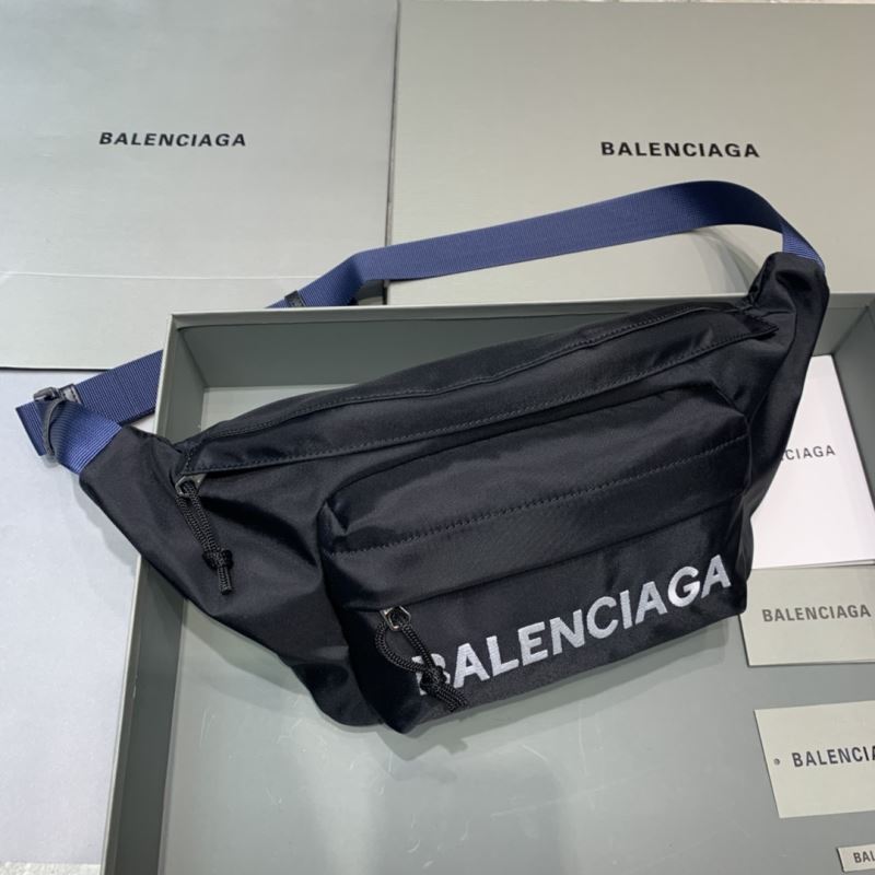 Ba*len*cia*ga waist & chest packs